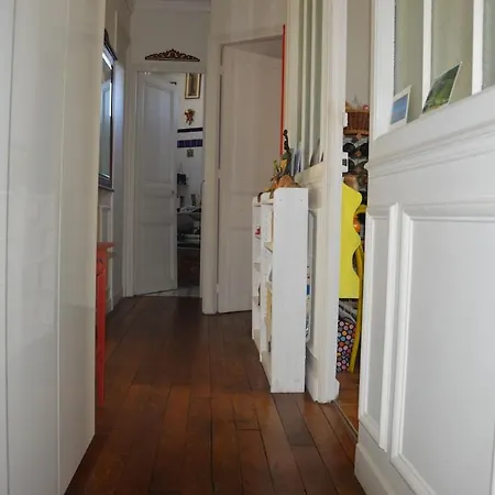 Village Jourdain Apartment