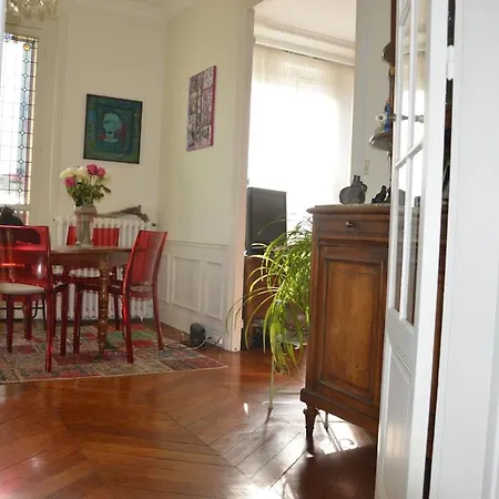 Apartment Village Jourdain *